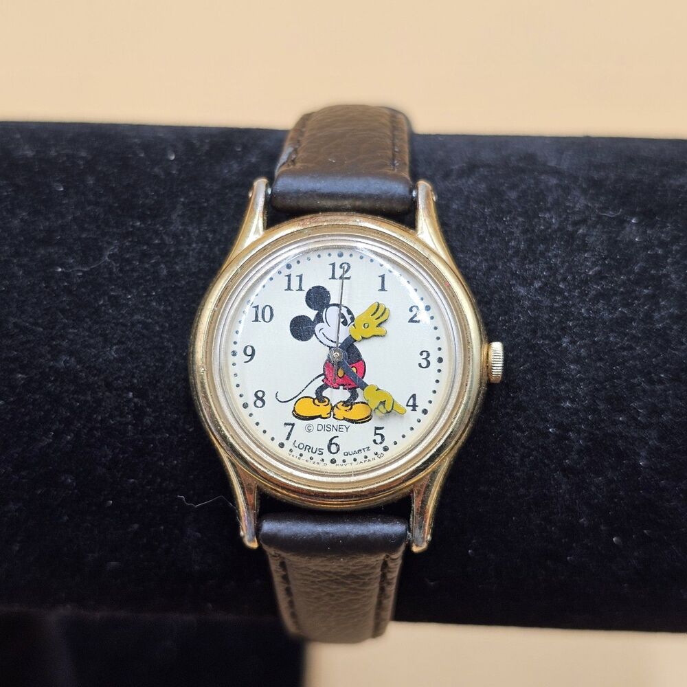Vintage Lorus By Seiko Disney Mickey Mouse Watch Gold Tone Quartz V515-6080 A1